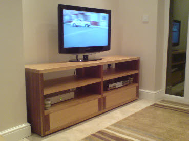 Modern in Oak/Black Walnut
