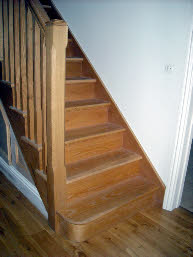Solid Oak Open Stringer